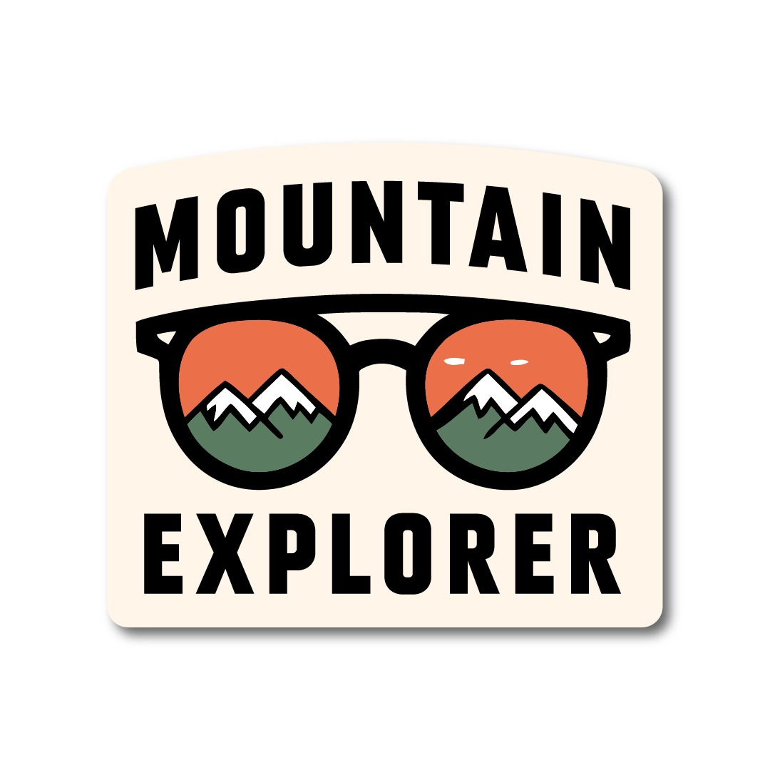 Vinyl sticker with sunglasses reflecting mountains and the words “Mountain Explorer” — ideal for hikers, climbers and outdoor adventurers.