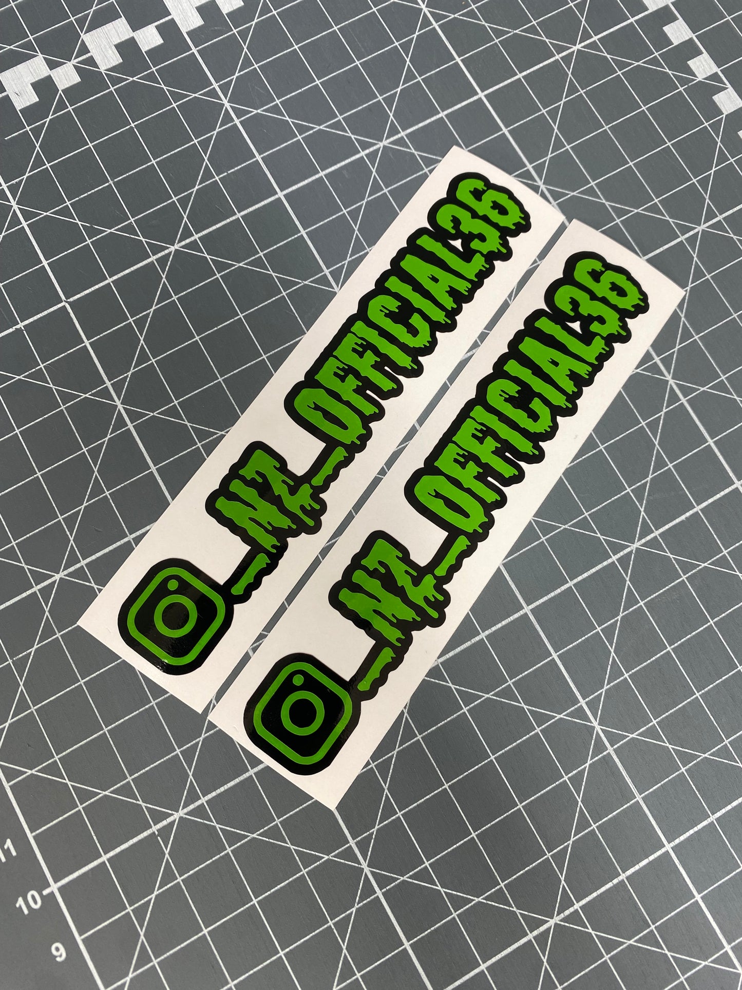 Gloss Green Vinyl Instagram Tag Sticker with gloss black outline